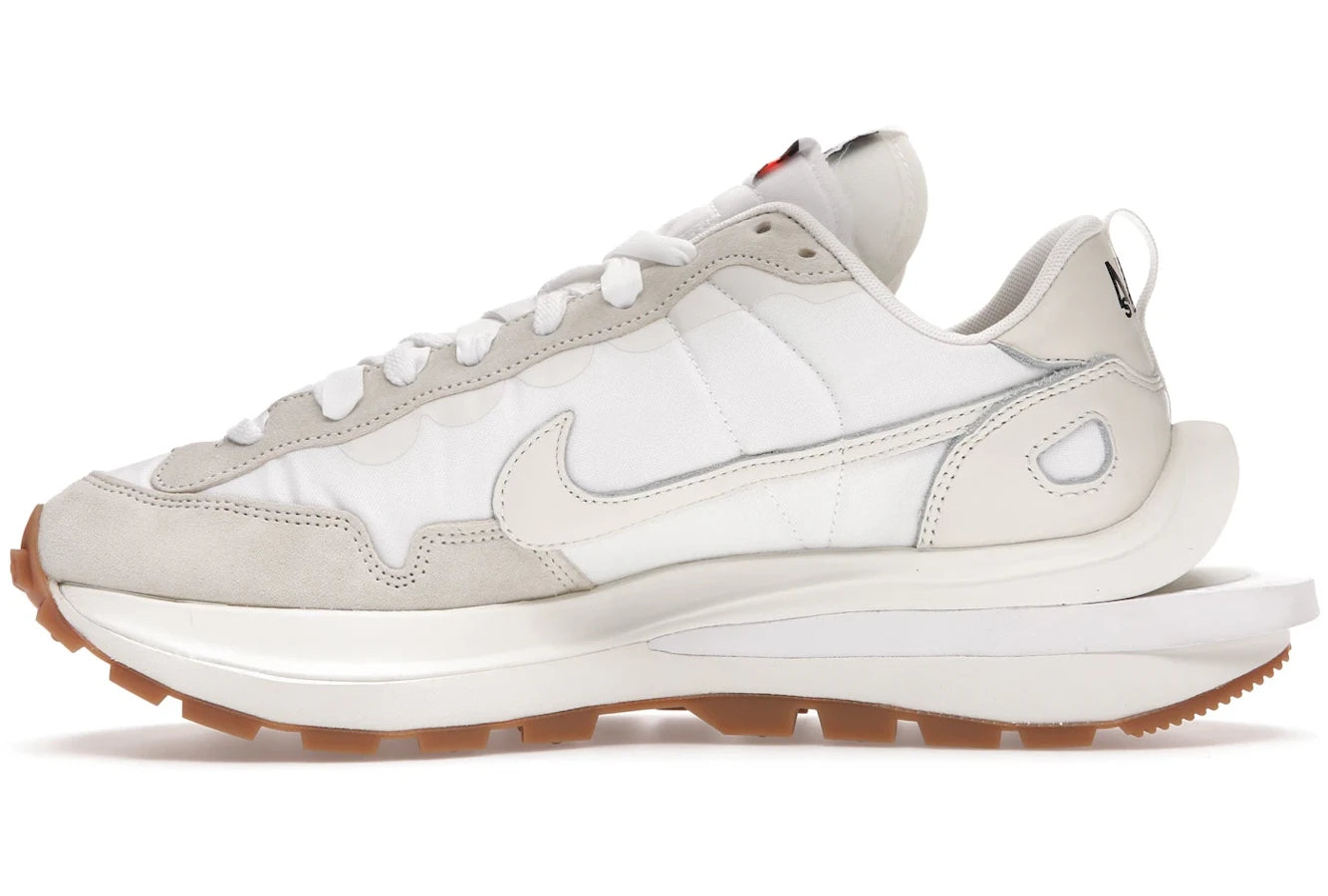 Nike Vaporwaffle sacai Sail Gum