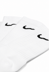 Nike Sukat 3 kpl, valkoinen tausta